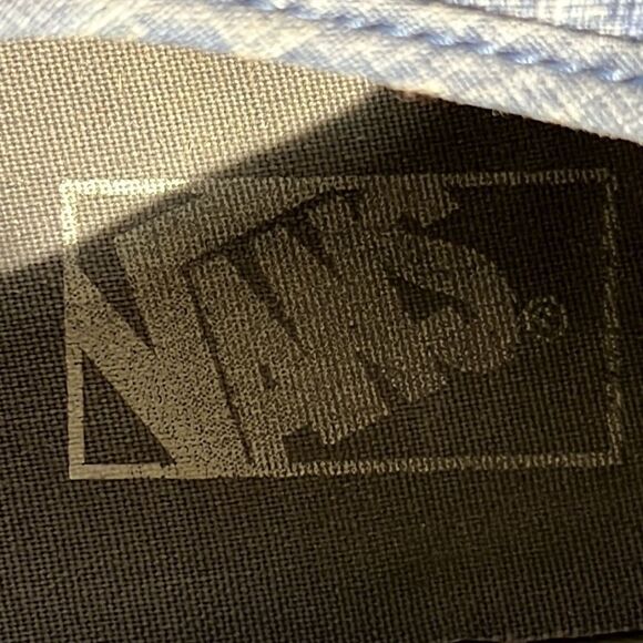 Classic Vans Unisex Blue Jean Style Sneakers - Timeless Style! Size 7.5 - Picture 11 of 14